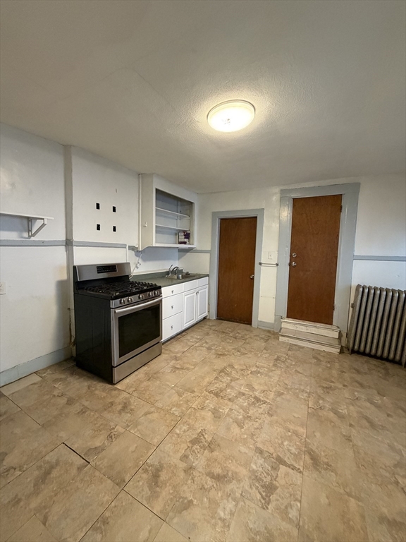 64 Elm St APT 1