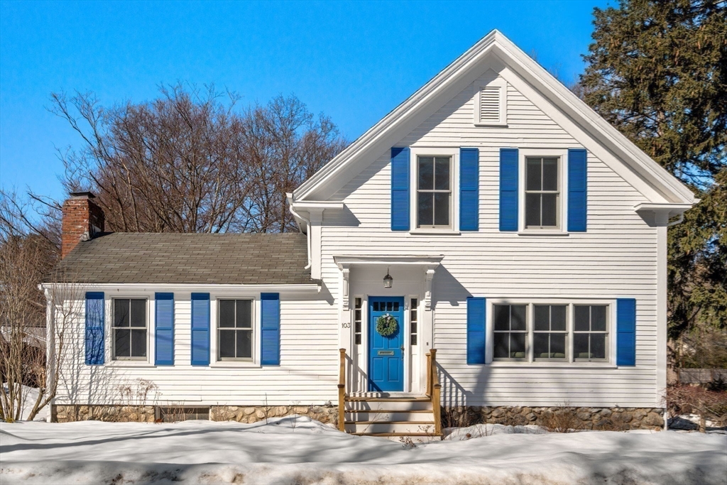 103 Oak St