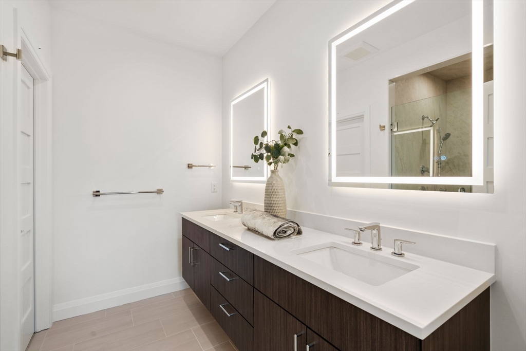 956 Walnut Street # 3