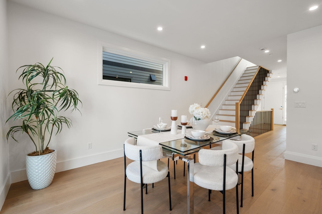 956 Walnut Street # 3
