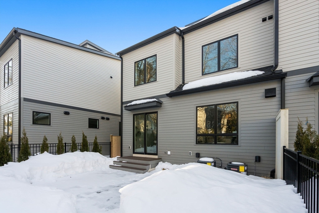 956 Walnut Street # 3