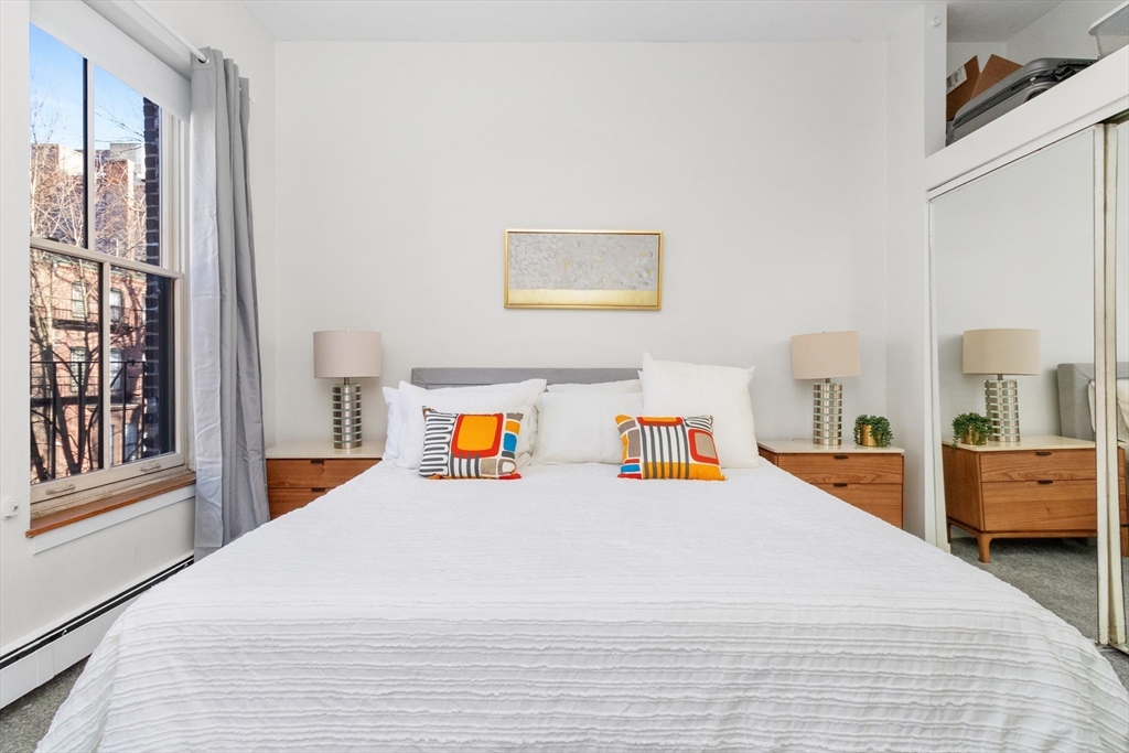 28 Worcester Sq # 3