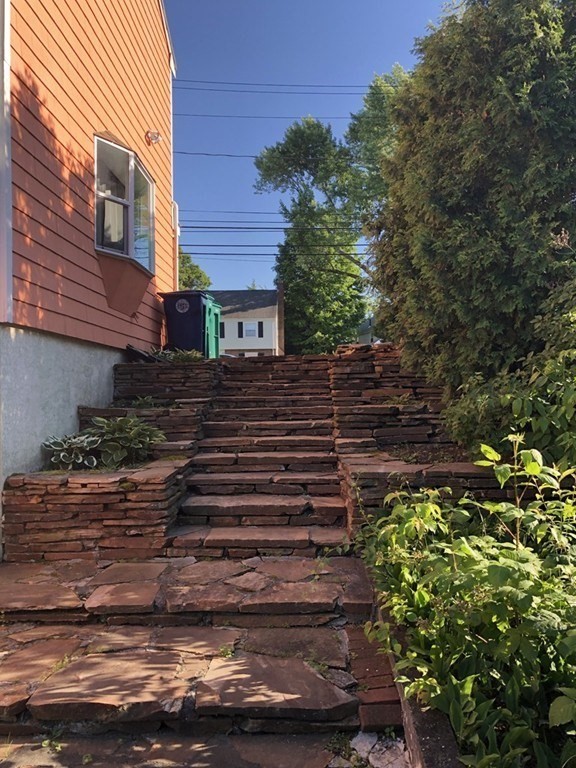479 Crafts Street