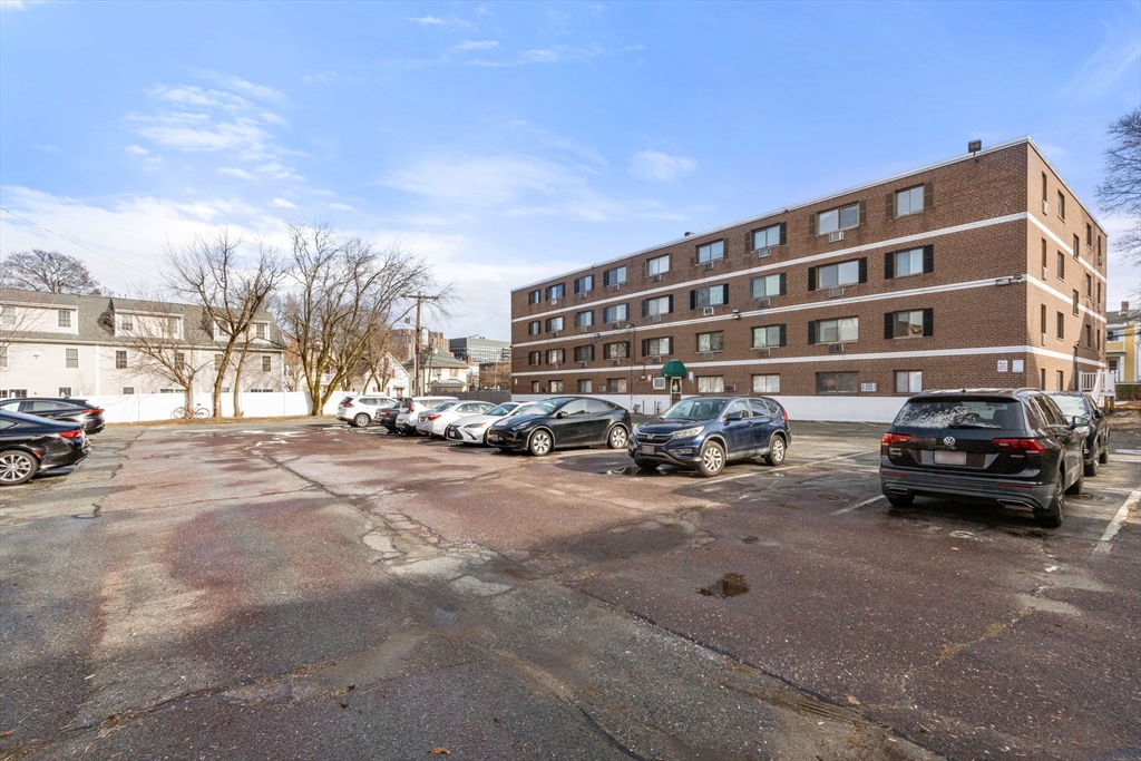 35 Glencoe Street # 43