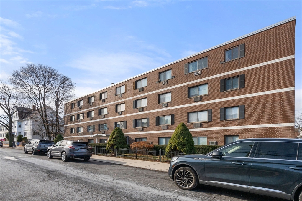 35 Glencoe Street # 43