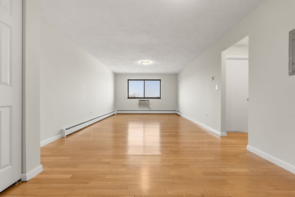 35 Glencoe Street # 43
