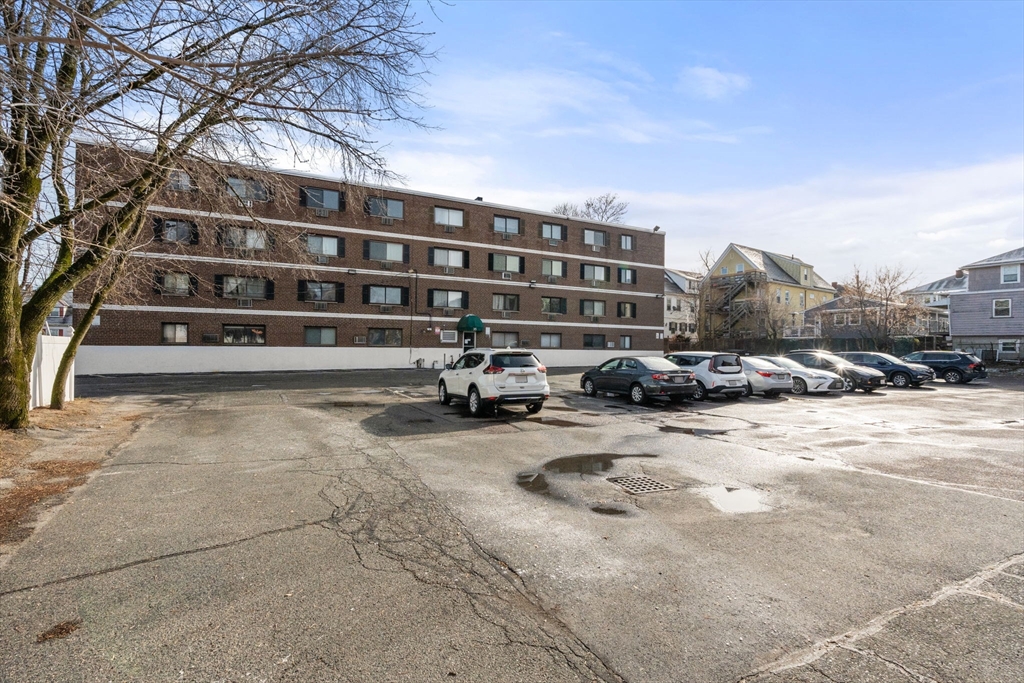 35 Glencoe Street # 43
