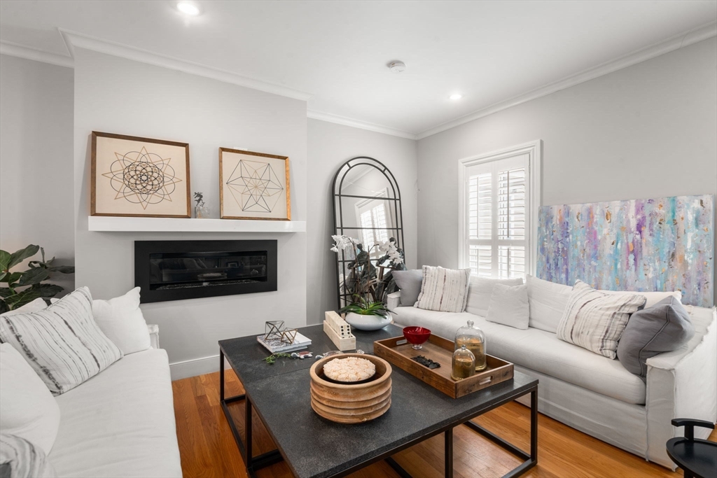 73-79 Auburn St # 75