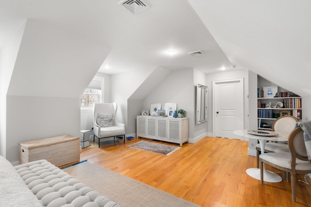 73-79 Auburn St # 75