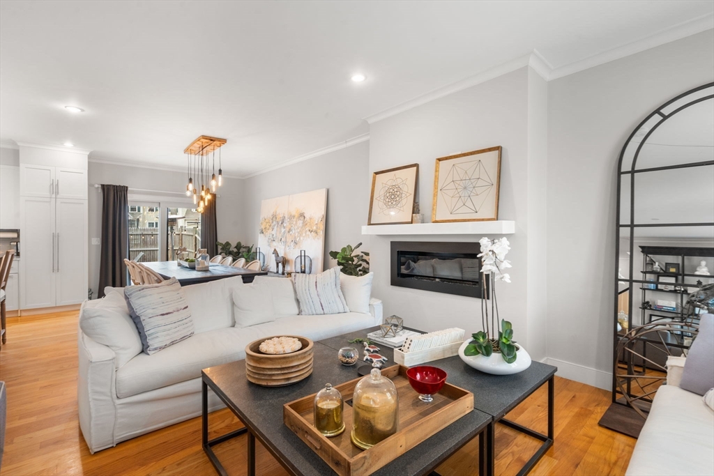 73-79 Auburn St # 75