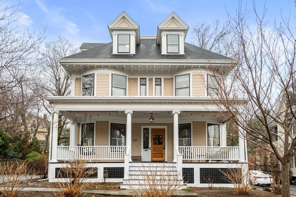97 Eldredge St