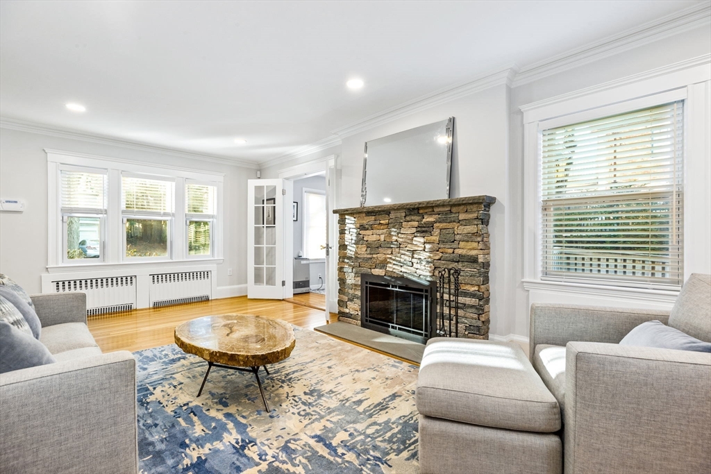 37 Commonwealth Park # 37