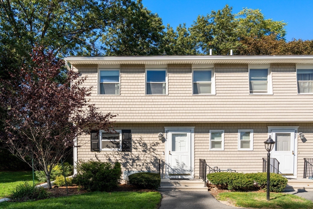 2259 Commonwealth # 2259