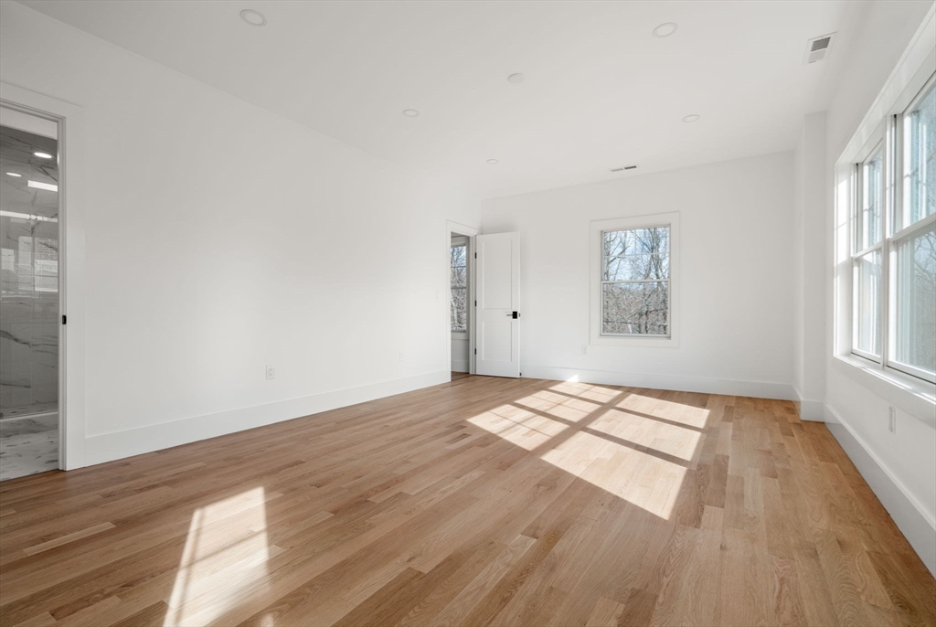 5 Morseland Ave
