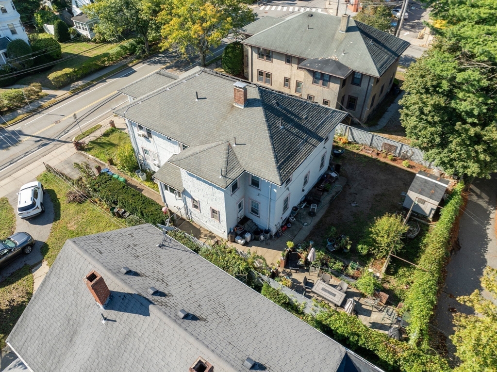 1623 Centre Street