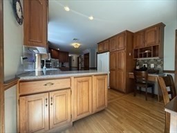 51 Wildwood Ln