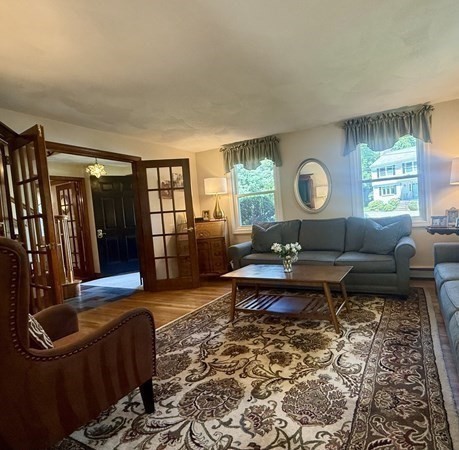 51 Wildwood Ln
