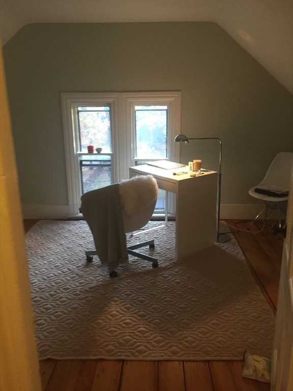 263 Auburndale Ave # 263