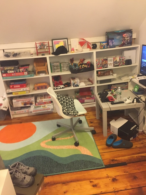 263 Auburndale Ave # 263