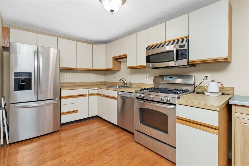 1210 Vfw Pkwy # 12