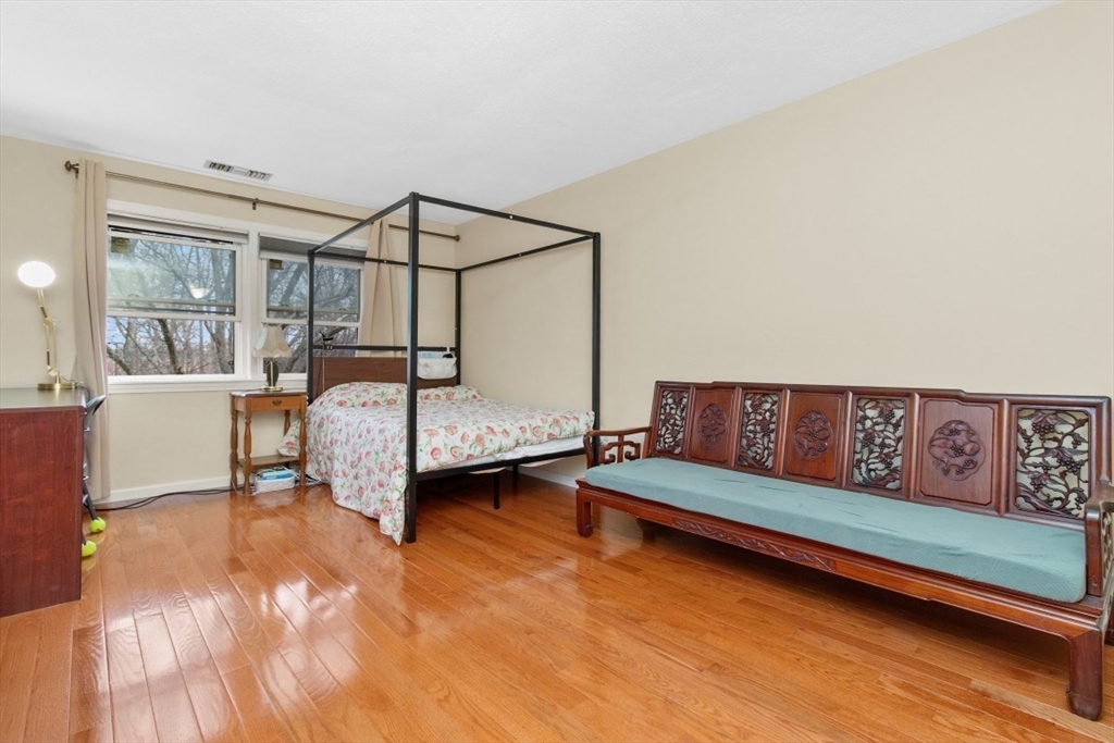 1210 Vfw Pkwy # 12