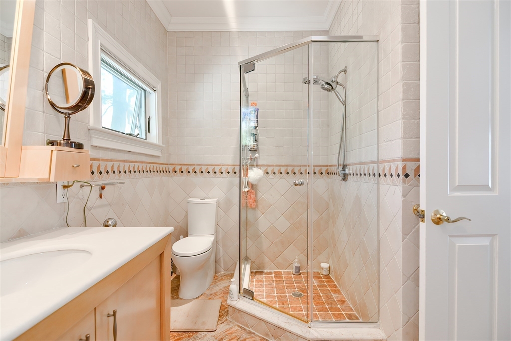 3 Forest St # 3