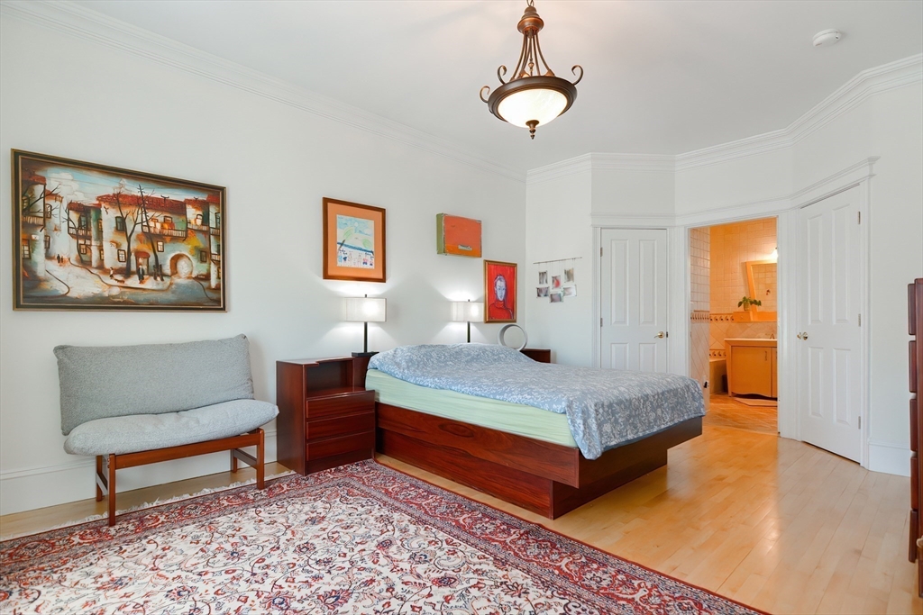 3 Forest St # 3
