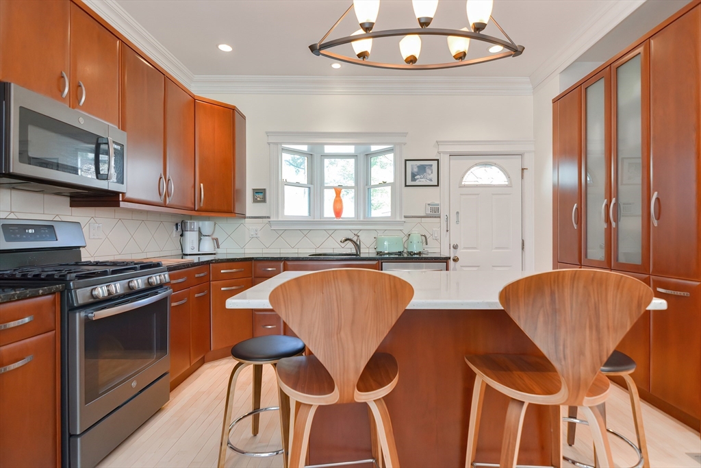3 Forest St # 3
