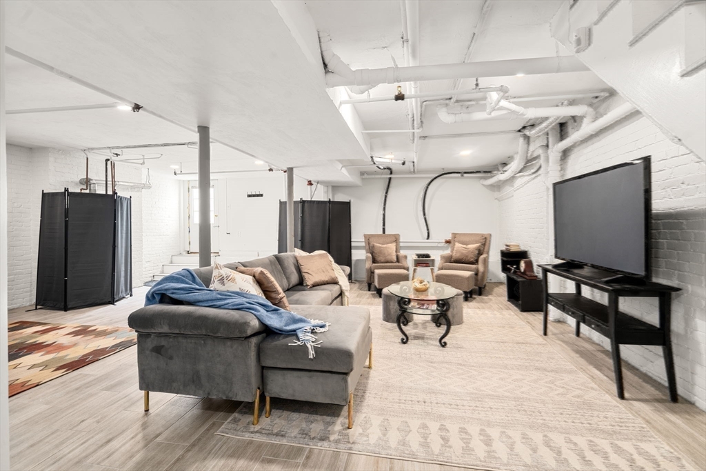 64 Webster Street # 64