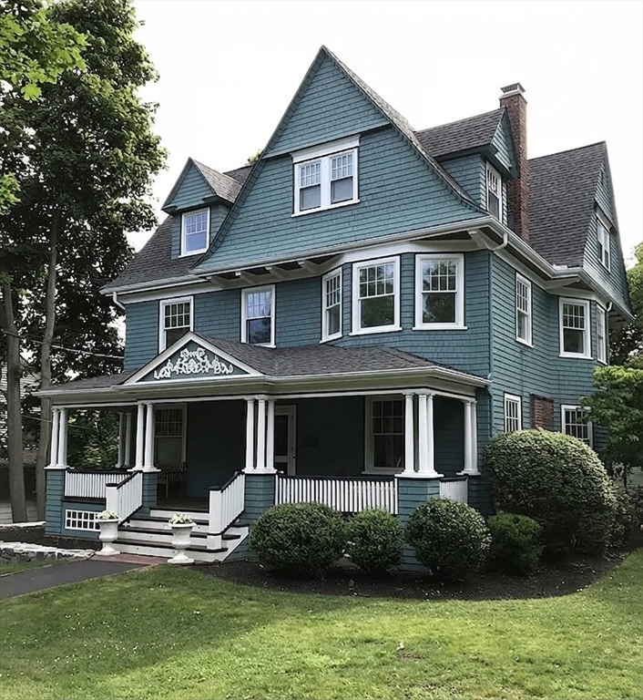 70 Sumner St