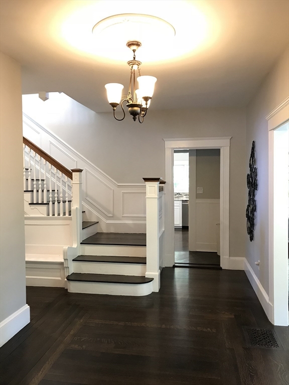 70 Sumner St