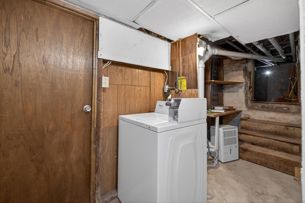 27 S Crescent Circuit