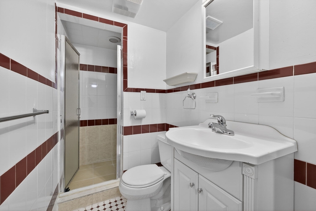 27 S Crescent Circuit