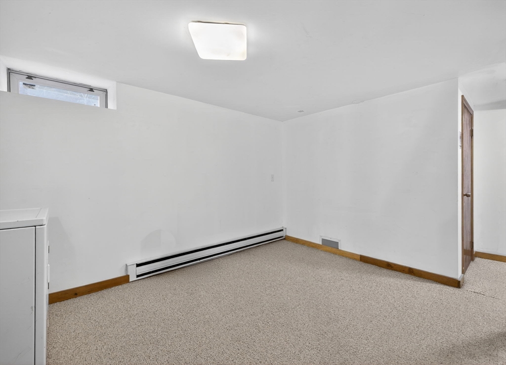 27 S Crescent Circuit