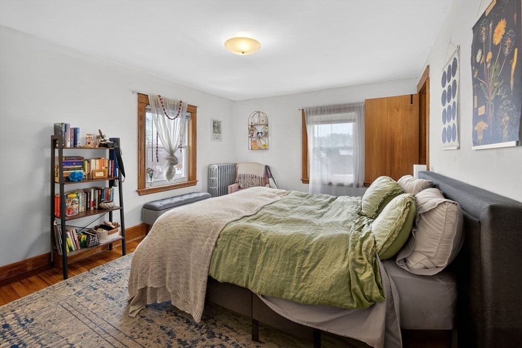 27 S Crescent Circuit