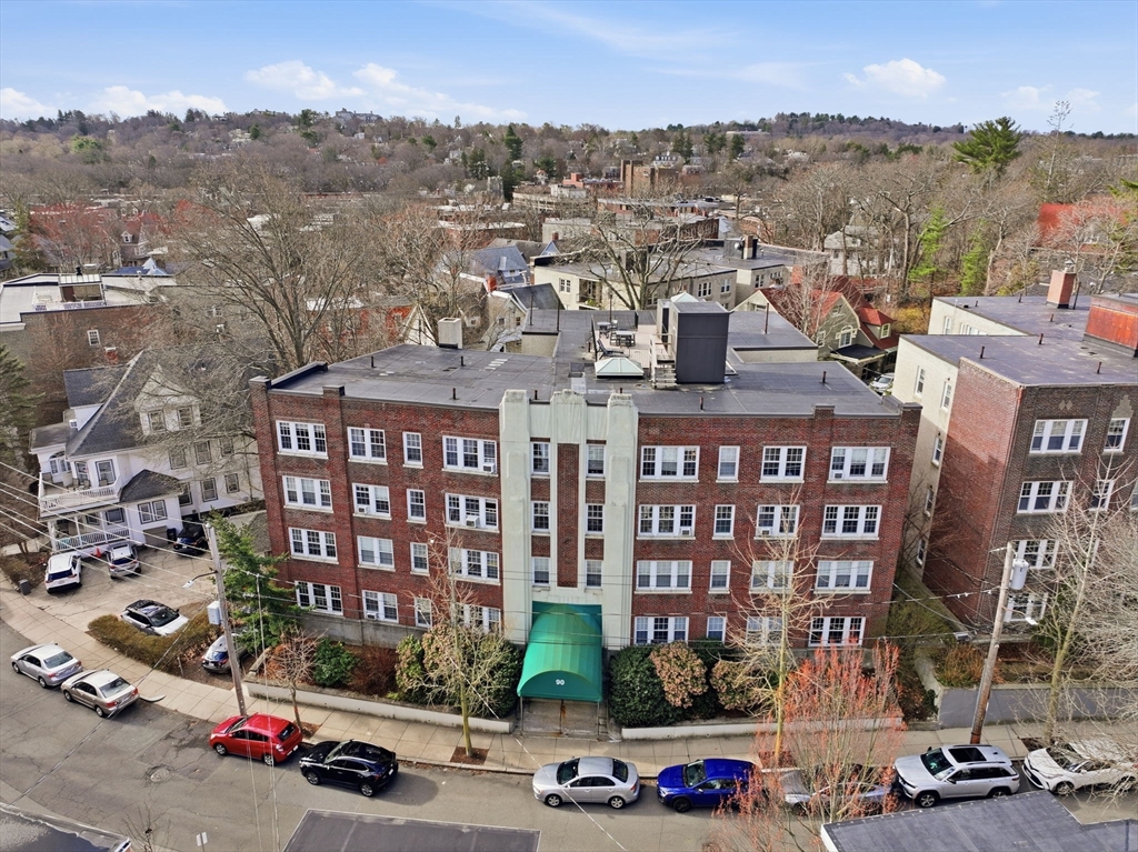 90 Kilsyth Rd # 32
