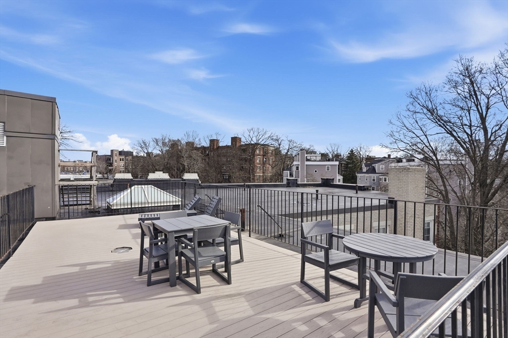 90 Kilsyth Rd # 32