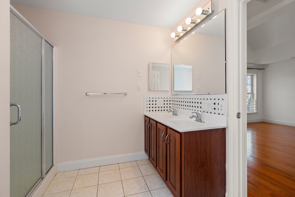 22 Westview Rd # 22