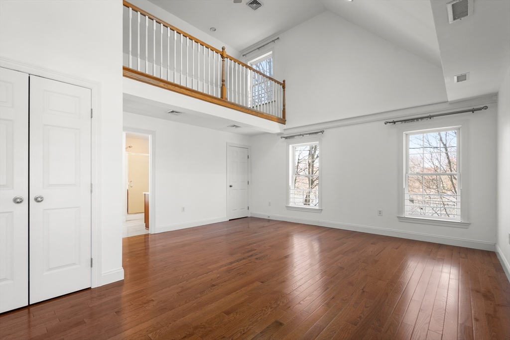 22 Westview Rd # 22