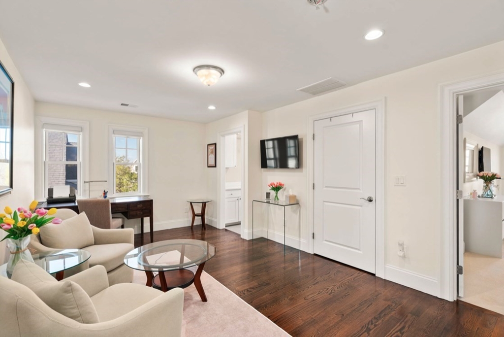 41 Lillian Way # 41
