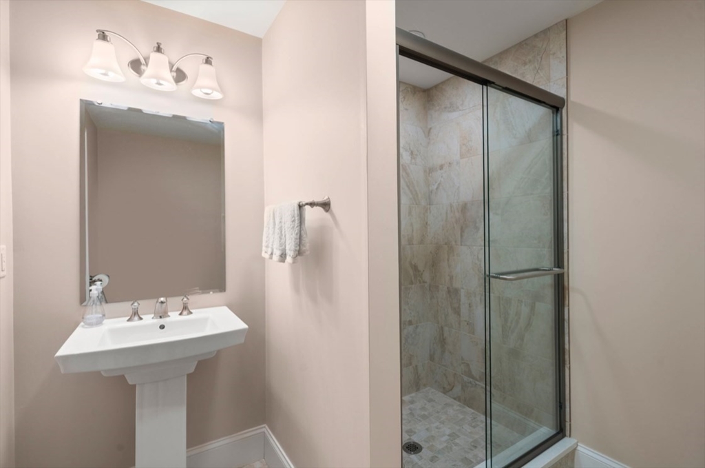 41 Lillian Way # 41