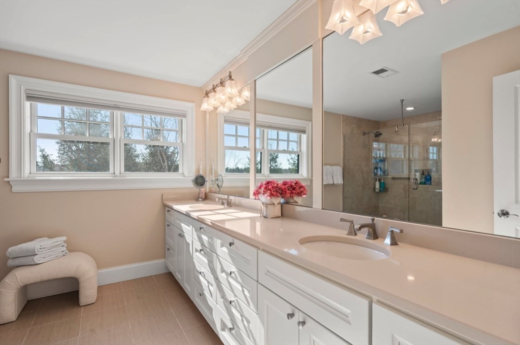 41 Lillian Way # 41