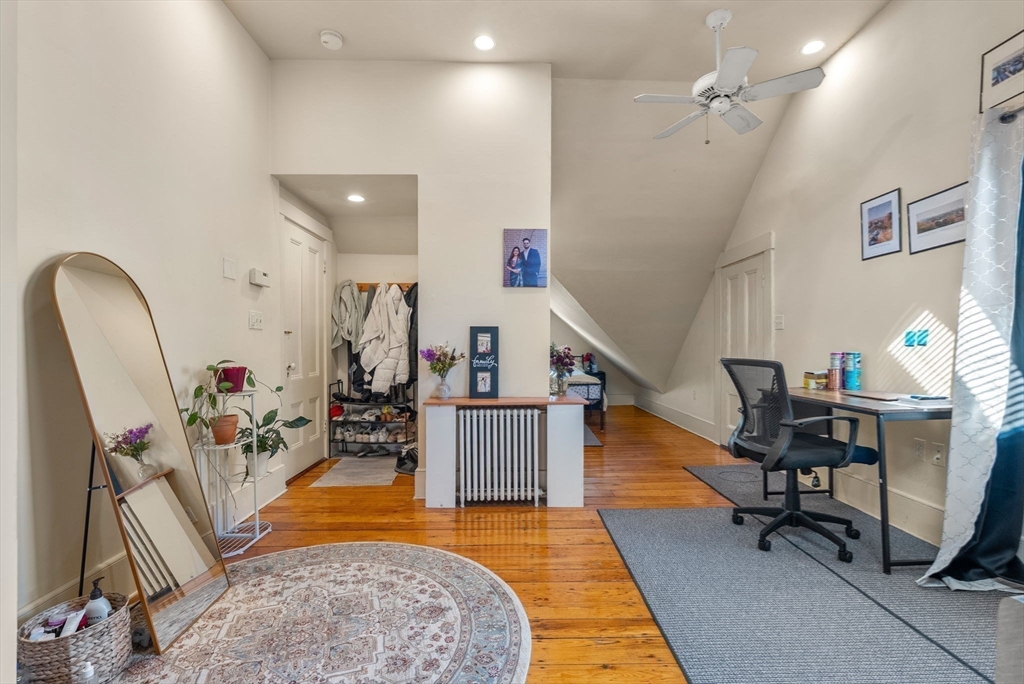 8 Franklin St