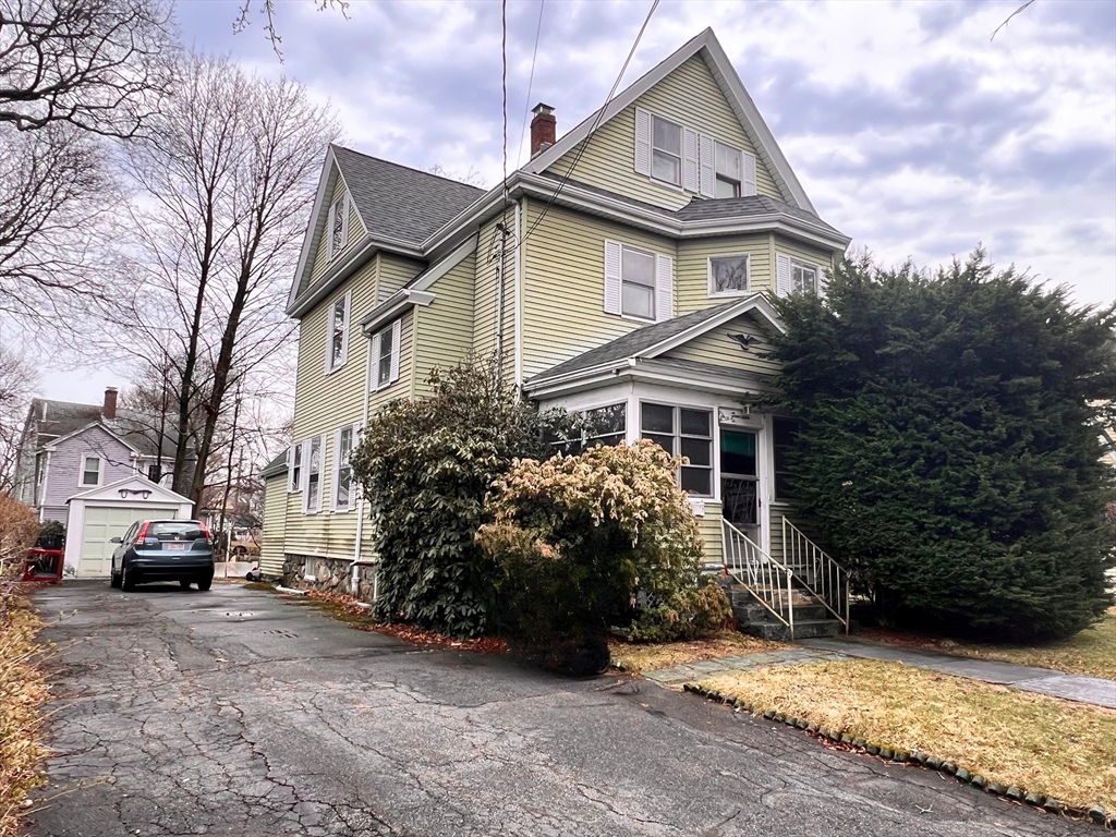 14 Eden Ave