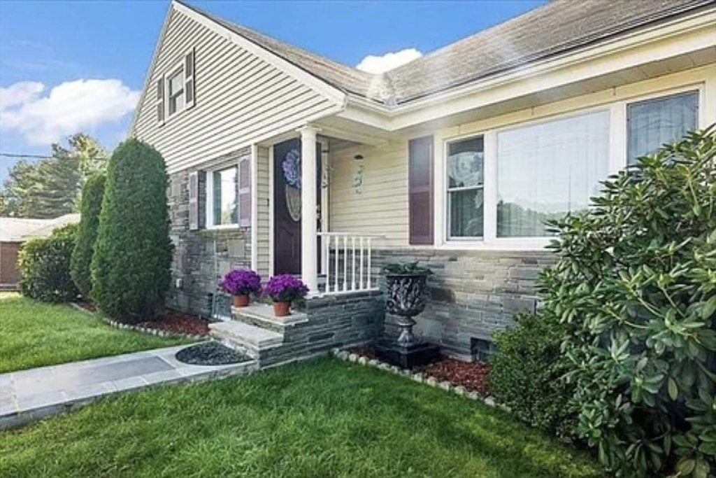 3 Greenview Rd # 3