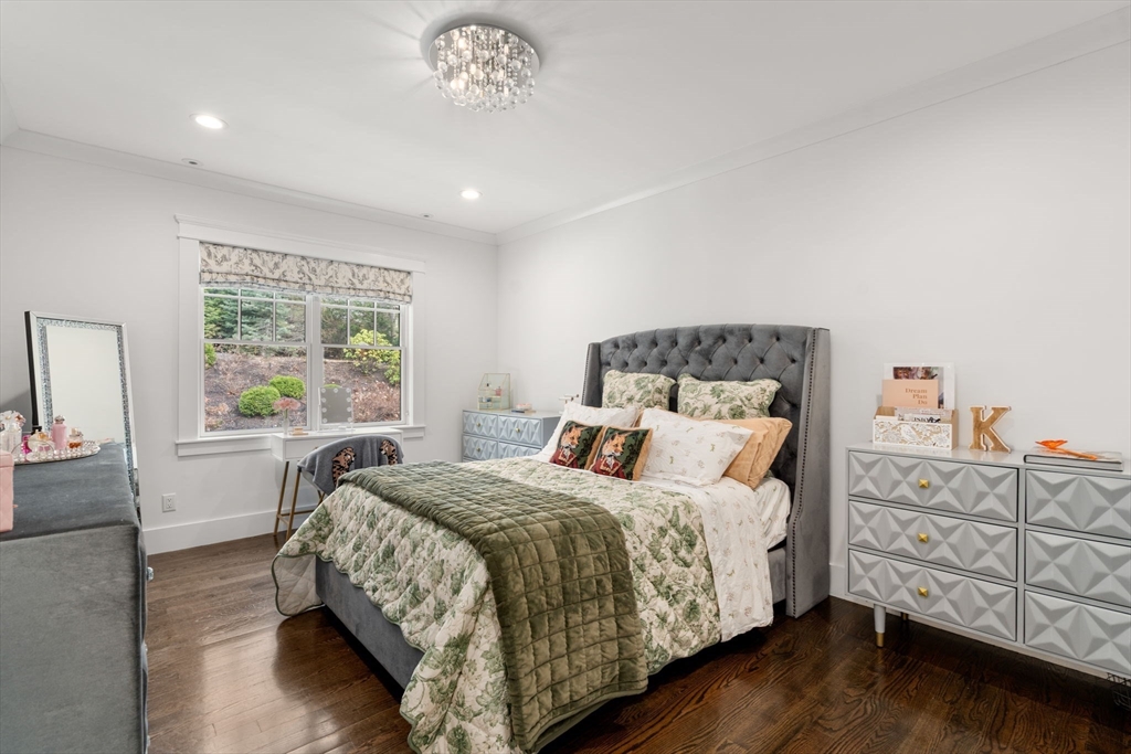 136 Beaumont Ave