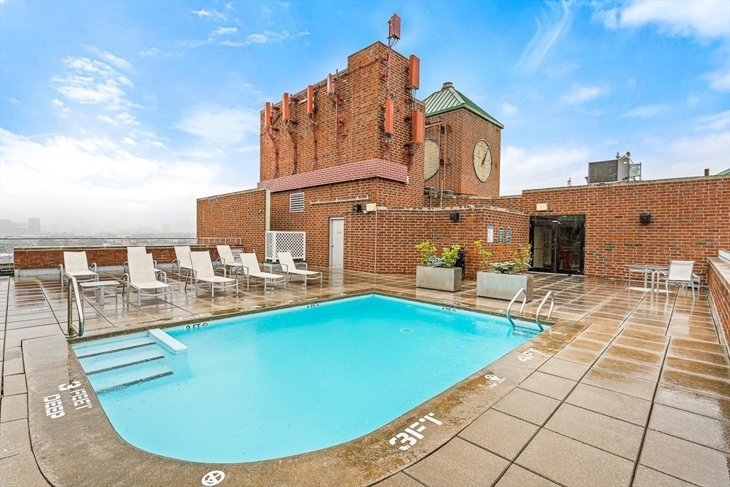 15 N Beacon St # 607