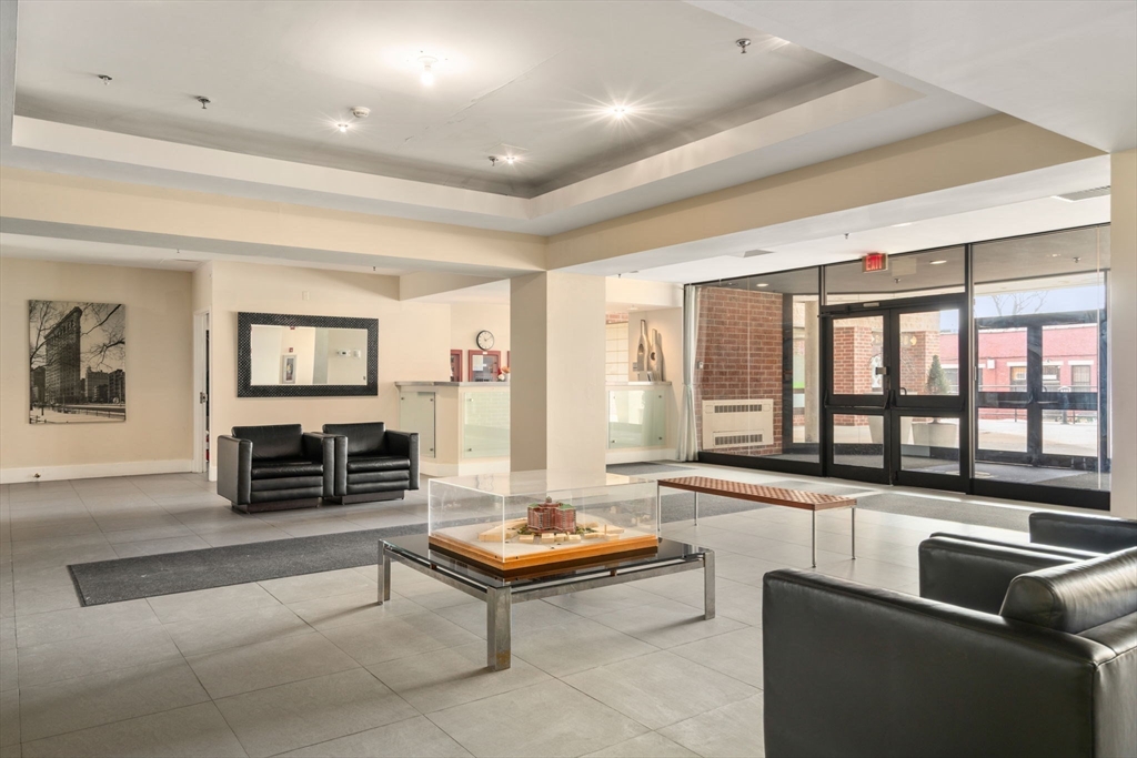 15 N Beacon St # 607