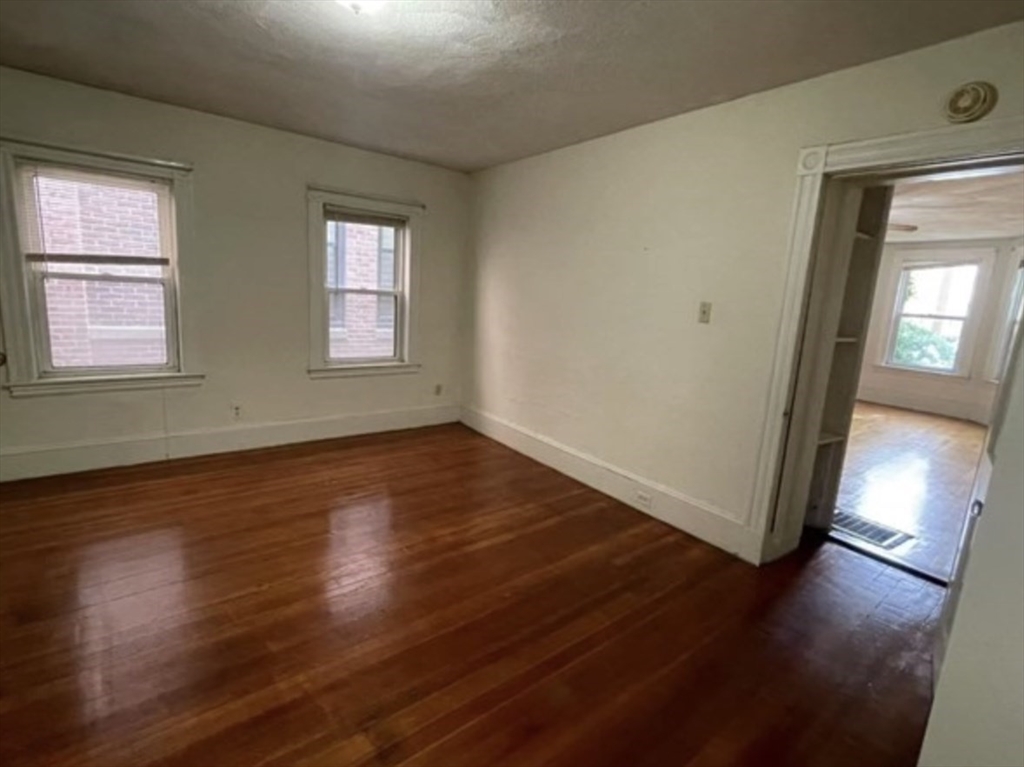251 Broadway # 1