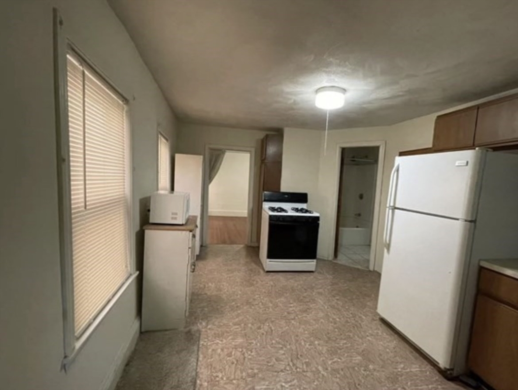 251 Broadway # 1
